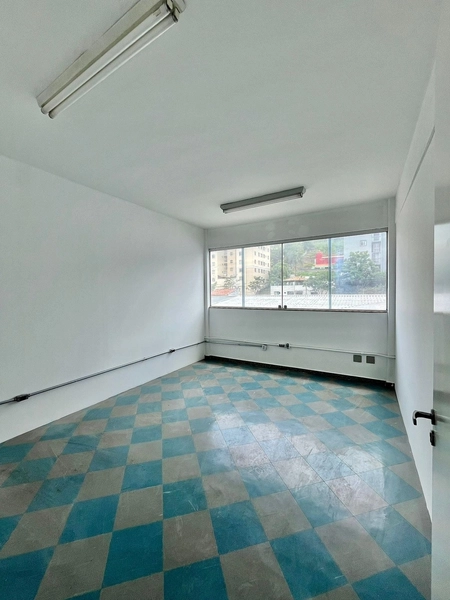 CASA COMERCIAL Á VENDA|ALUGUEL | 8 SALAS | 8 VAGAS | CASTELO/PAQUETÁ: 5ª foto da galeria de imagens do imóvel