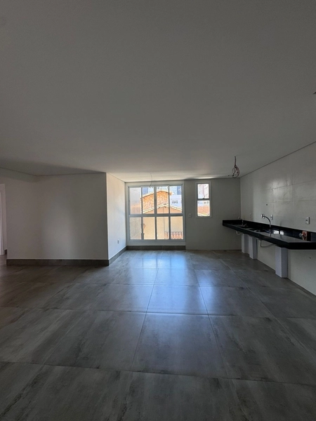 APARTAMENTO NO CASTELO COM ELEVADOR | 78M² | 03 Q | 02 VG: 2ª foto da galeria de imagens do imóvel