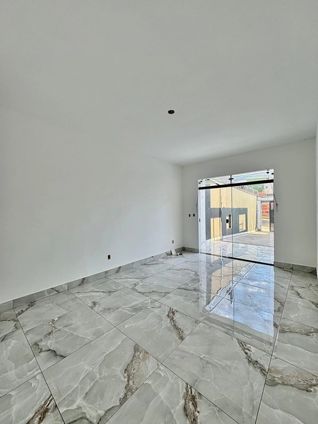CASA GEMINADA COM ENTRADA INDIVIDUAL | XANGRILÁ | MELHOR LOCALIZAÇÃO: 3ª foto da galeria de imagens do imóvel