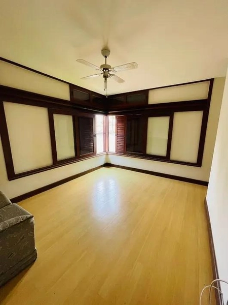 CASA| 4 QUARTOS | 03 VAGAS BAIRRO BANDEIRANTES: 10ª foto da galeria de imagens do imóvel