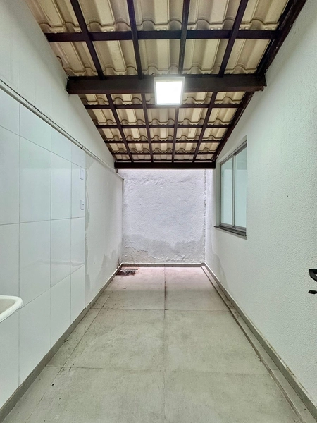 ÁREA PRIVATIVA NO CASTELO | LINEAR | 70M² aprox. | 03 Q | 01 VG: 20ª foto da galeria de imagens do imóvel
