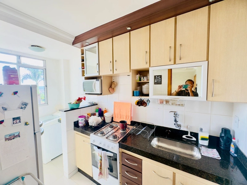APARTAMENTO / 2 QUARTOS |CABRAL / UMA VAGA COBERTA|R$ 235.000: 6ª foto da galeria de imagens do imóvel
