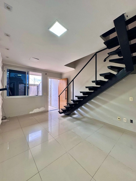 CASA COM ENTRADA INDIVIDUAL 2 QUARTOS - XANGRILA: 5ª foto da galeria de imagens do imóvel