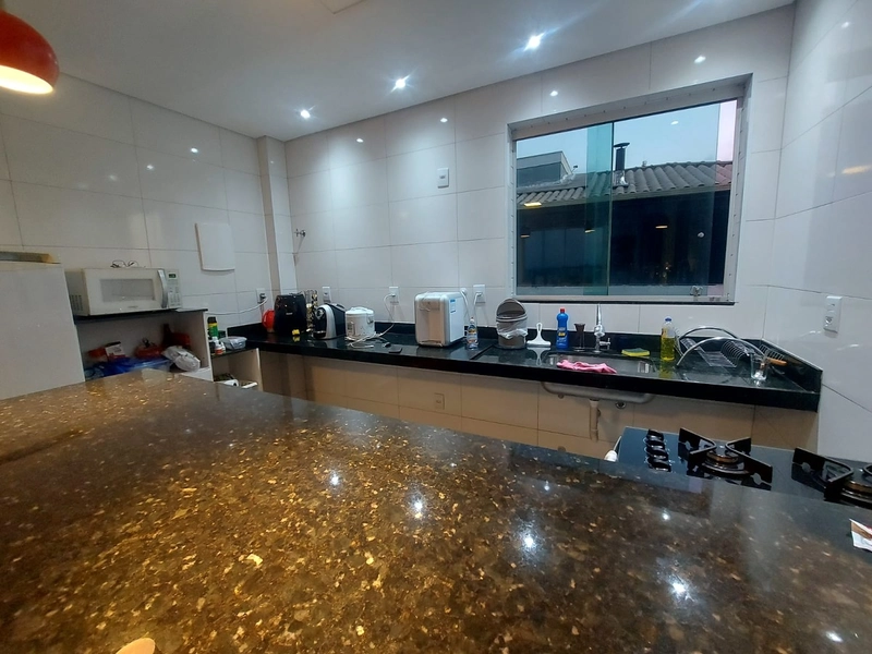 COBERTURA TRIPLEX NO BAIRRO ARVOREDO: 12ª foto da galeria de imagens do imóvel