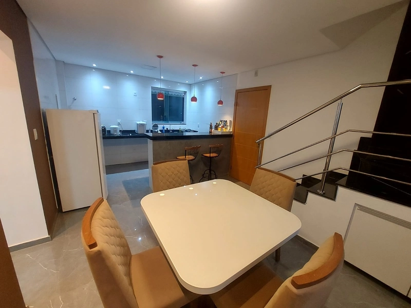 COBERTURA TRIPLEX NO BAIRRO ARVOREDO: 10ª foto da galeria de imagens do imóvel