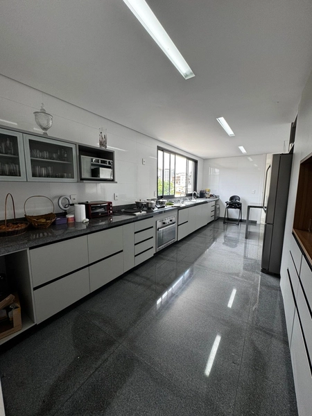 CASA | 4 QUARTOS | ESCRITORIO | 6 VAGAS | BAIRRO SAO LUIZ - R$ 7.500.: 16ª foto da galeria de imagens do imóvel