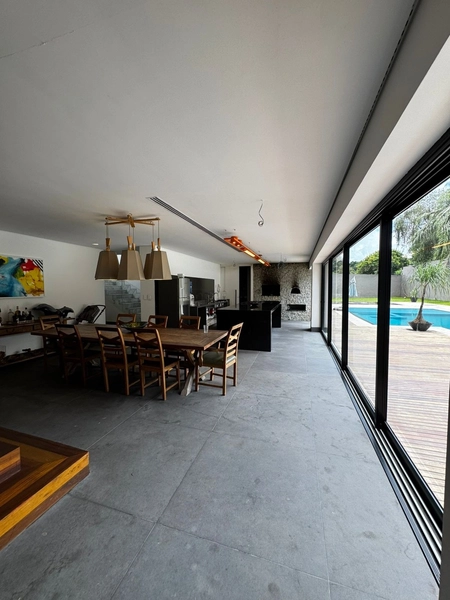 CASA | 4 QUARTOS | ESCRITORIO | 6 VAGAS | BAIRRO SAO LUIZ - R$ 7.500.: 2ª foto da galeria de imagens do imóvel
