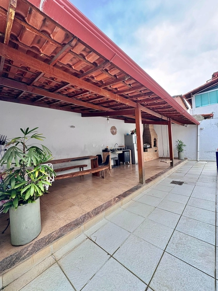CASA TOTALMENTE LINEAR | B. SÃO JOAQUIM (REGIÃO DO SERRANO) |: 8ª foto da galeria de imagens do imóvel