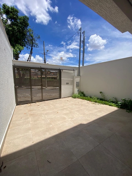 CASA GEMINADA INDIVIDUAL | 3 QUARTOS | SUITE| 2 VAGAS | BAIRRO: 4ª foto da galeria de imagens do imóvel