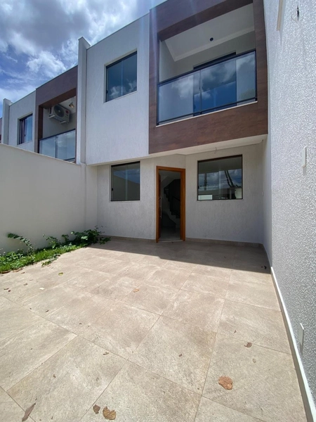 CASA GEMINADA INDIVIDUAL | 3 QUARTOS | SUITE| 2 VAGAS | BAIRRO: 2ª foto da galeria de imagens do imóvel