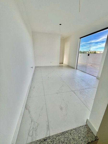 COBERTURA COM ELEVADOR 2 QUARTOS E COM VISTA DEFINITIVA - BAIRRO CABRA: 5ª foto da galeria de imagens do imóvel
