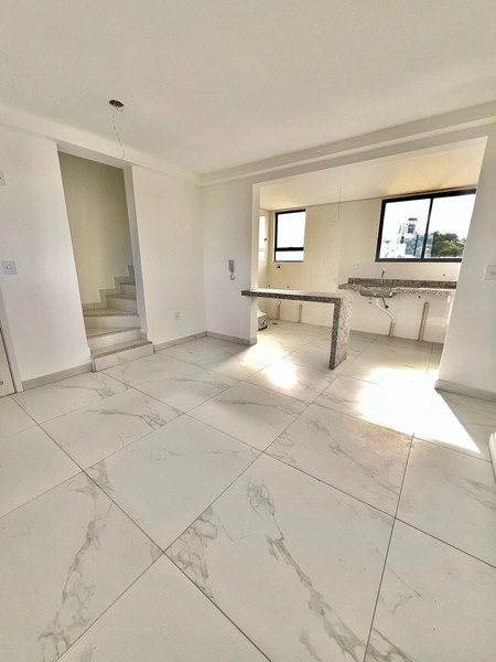 COBERTURA COM ELEVADOR 2 QUARTOS E COM VISTA DEFINITIVA - BAIRRO CABRA: 7ª foto da galeria de imagens do imóvel