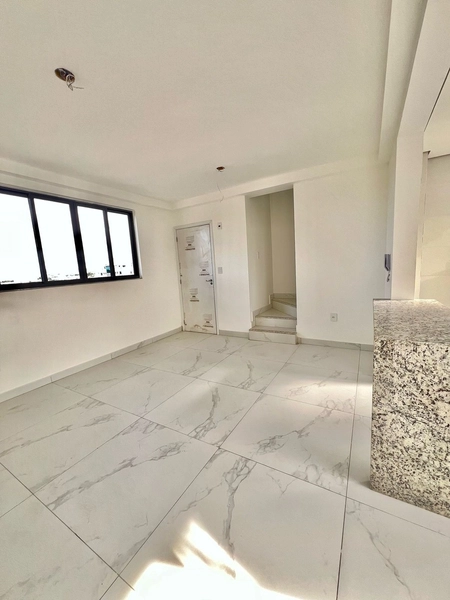 COBERTURA COM ELEVADOR 2 QUARTOS E COM VISTA DEFINITIVA - BAIRRO CABRA: 8ª foto da galeria de imagens do imóvel