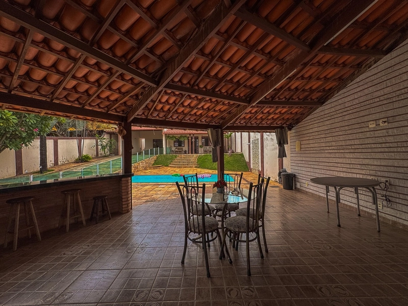 CASA LINEAR 3 QUARTOS | 4 BANHEIROS | PISCINA | HABITE-SE: 11ª foto da galeria de imagens do imóvel