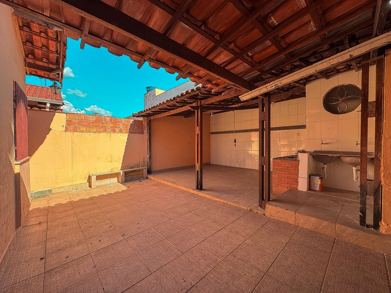 CASA COM HABITE-SE | LOTE 280M² | 3Q | ÓTIMO PARA INVESTIMENTO: 7ª foto da galeria de imagens do imóvel