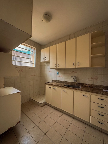 APARTAMENTO A VENDA | CAIÇARA | 03 Q | SUITE | 01 VG | 90M²: 5ª foto da galeria de imagens do imóvel