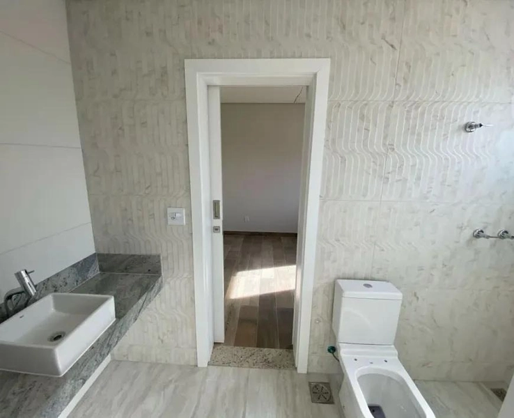 ÁREA PRIVATIVA| 4 QUARTOS | 3 VAGAS | BAIRRO LIBERDADE - R$1.780.000: 17ª foto da galeria de imagens do imóvel