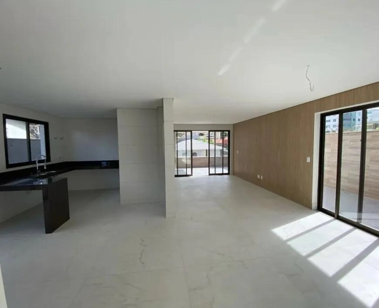 ÁREA PRIVATIVA| 4 QUARTOS | 3 VAGAS | BAIRRO LIBERDADE - R$1.780.000: 8ª foto da galeria de imagens do imóvel