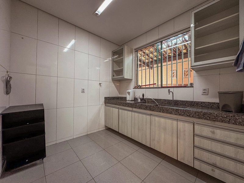CASA GEMINADA Á VENDA | 160M² ÁREA TOTAL | ENTRADA INDIVIDUAL | 03 Q: 15ª foto da galeria de imagens do imóvel