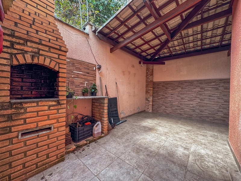 CASA GEMINADA Á VENDA | 160M² ÁREA TOTAL | ENTRADA INDIVIDUAL | 03 Q: 7ª foto da galeria de imagens do imóvel
