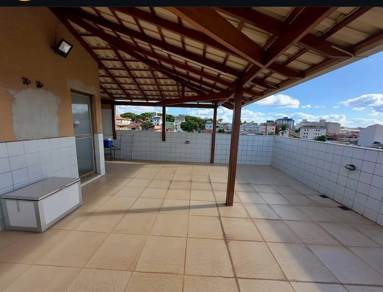 COBERTURA | 2 QUARTOS | 1 VAGA | BAIRRO ARVOREDO: 3ª foto da galeria de imagens do imóvel