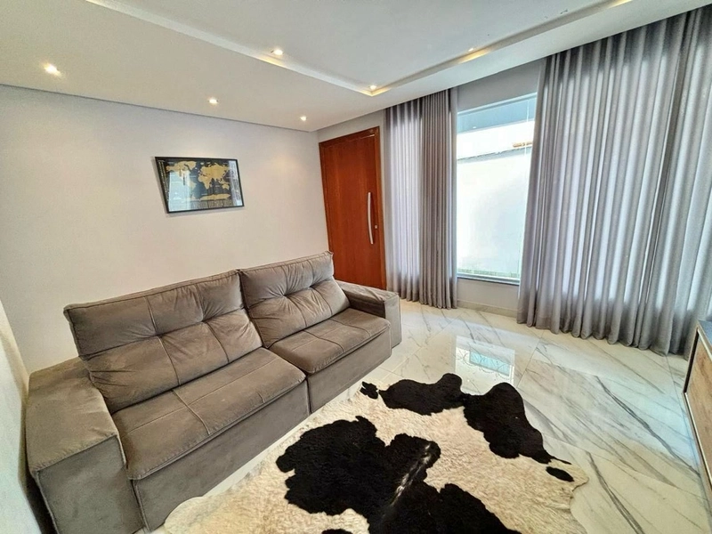 CASA LINEAR | 3 QUARTOS| 1 SUITE | 02 BANHEIROS| 04 VAGAS BAIRRO TREVO: 25ª foto da galeria de imagens do imóvel