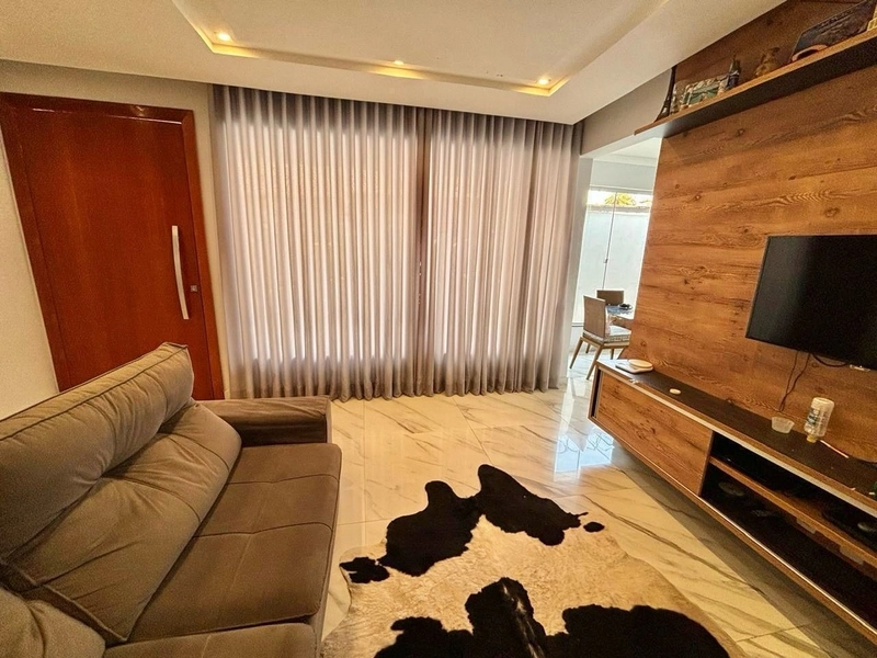 CASA LINEAR | 3 QUARTOS| 1 SUITE | 02 BANHEIROS| 04 VAGAS BAIRRO TREVO: 28ª foto da galeria de imagens do imóvel