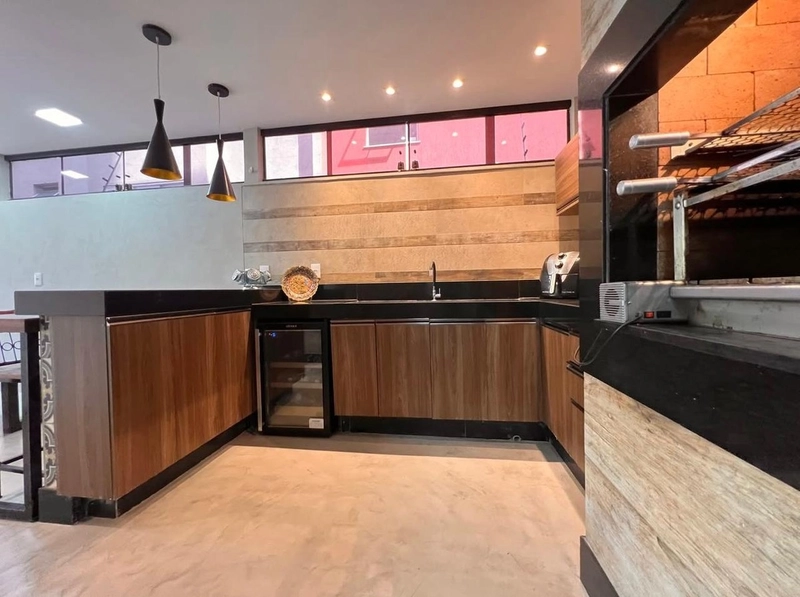 ÁREA PRIVATIVA Á VENDA NO CASTELO | 3 QUARTOS | 1 SUITE: 8ª foto da galeria de imagens do imóvel
