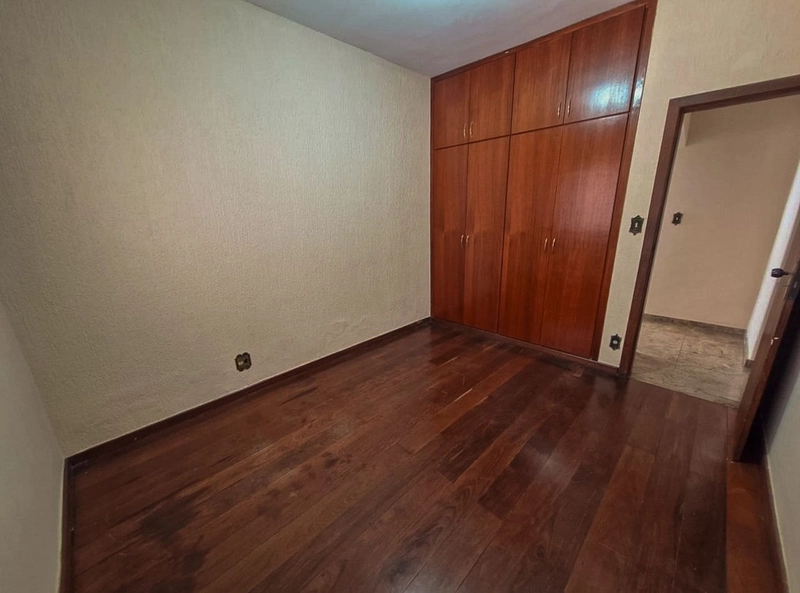 EXCELENTE CASA NO CASTELO | 235M² | LOTE 420M² | 03 QUARTOS: 10ª foto da galeria de imagens do imóvel