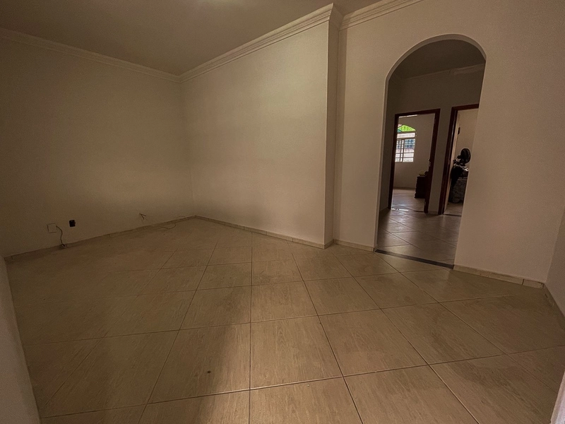 CASA LINEAR | SÃO SALVADOR | PRÓXIMO A AV. ABÍLIO MACHADO: 9ª foto da galeria de imagens do imóvel
