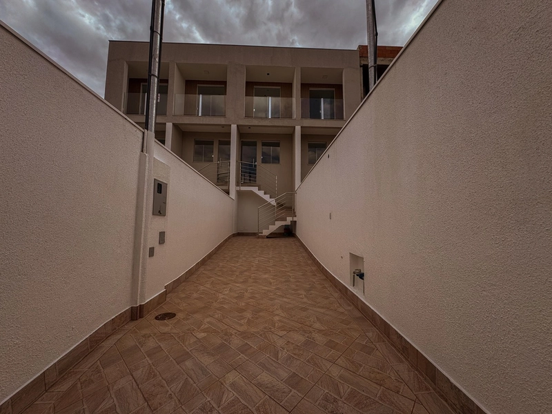 CASA GEMINADA Á VENDA | NOVA | BAIRRO SANTA BRANCA | 90M² | 02 SUÍTES: 1ª foto da galeria de imagens do imóvel