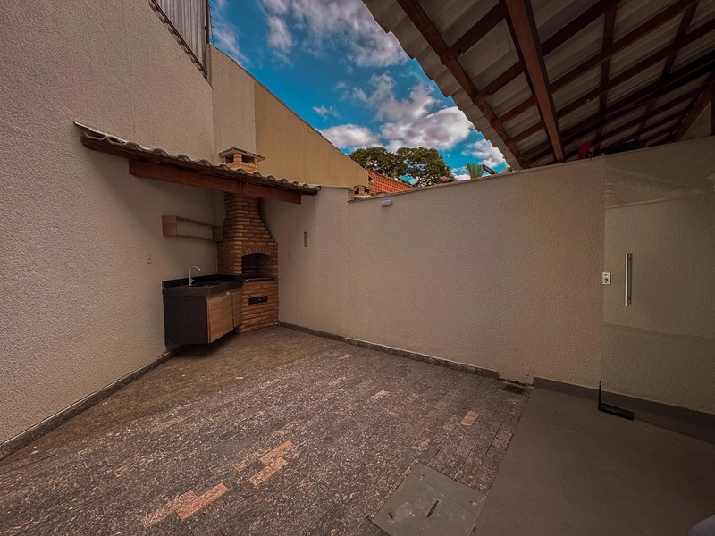 LINDA CASA Á VENDA | BAIRRO SANTA BRANCA | 116M² | 02 QUARTOS: 20ª foto da galeria de imagens do imóvel