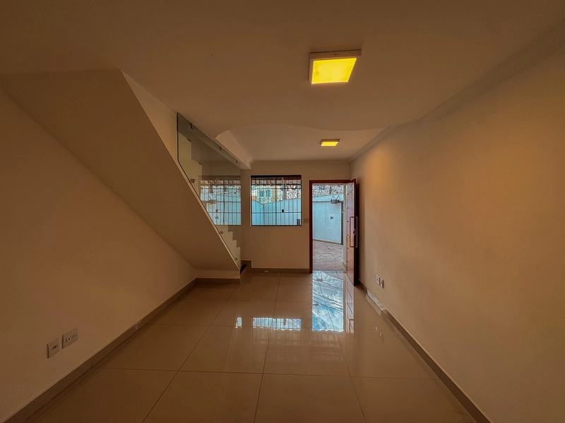 LINDA CASA Á VENDA | BAIRRO SANTA BRANCA | 116M² | 02 QUARTOS: 9ª foto da galeria de imagens do imóvel