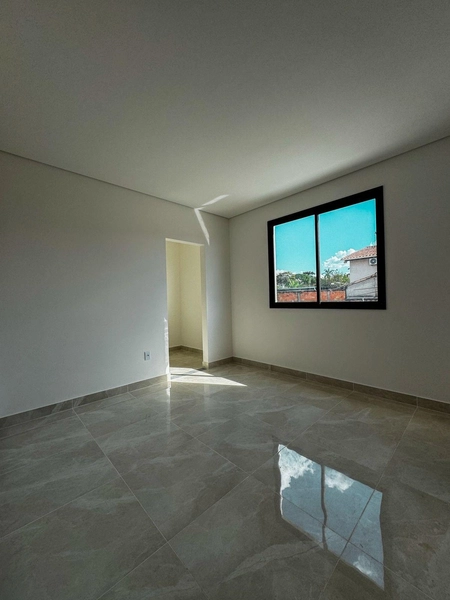 CASA EM CONDOMÍNIO |03QUARTOS | 2 BANHOS | 01 SUÍTE | 02 VAGAS: 3ª foto da galeria de imagens do imóvel