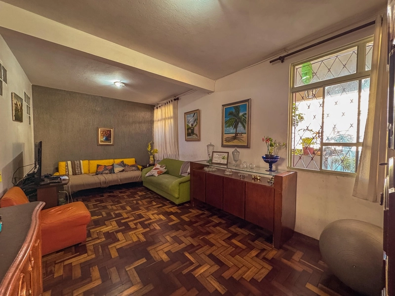 CASA Á VENDA NO ALIPIO DE MELO | 04 QUARTOS | 2 BANHOS | 2 VAGAS |: 8ª foto da galeria de imagens do imóvel