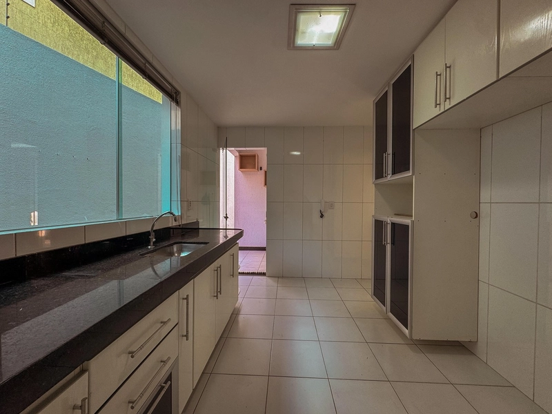LINDA CASA Á VENDA | BAIRRO CASTELO | LOTE 298M²: 23ª foto da galeria de imagens do imóvel