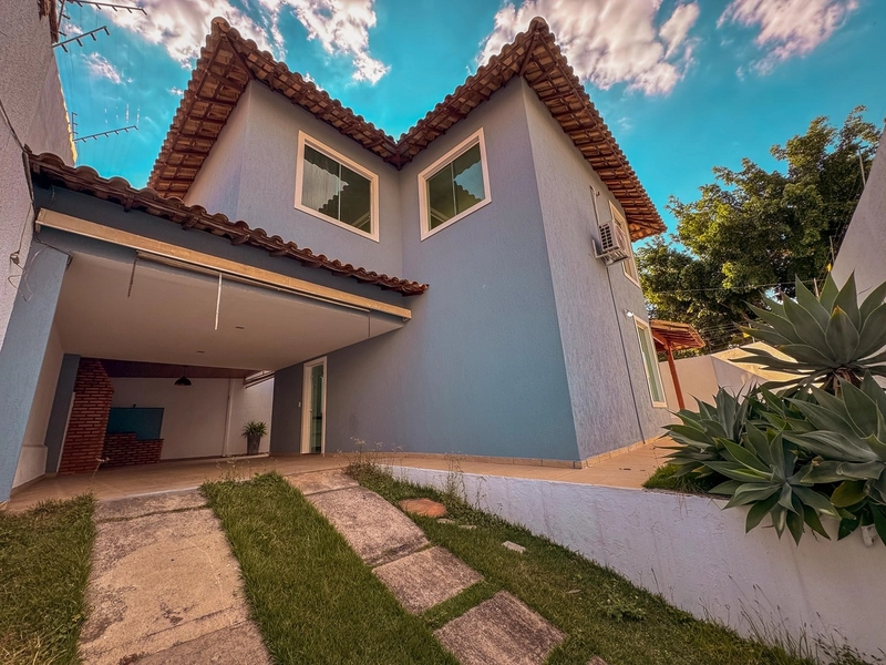LINDA CASA Á VENDA | BAIRRO CASTELO | LOTE 298M²: 2ª foto da galeria de imagens do imóvel