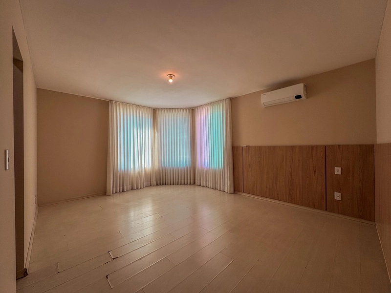 LINDA CASA Á VENDA | BAIRRO CASTELO | LOTE 298M²: 28ª foto da galeria de imagens do imóvel