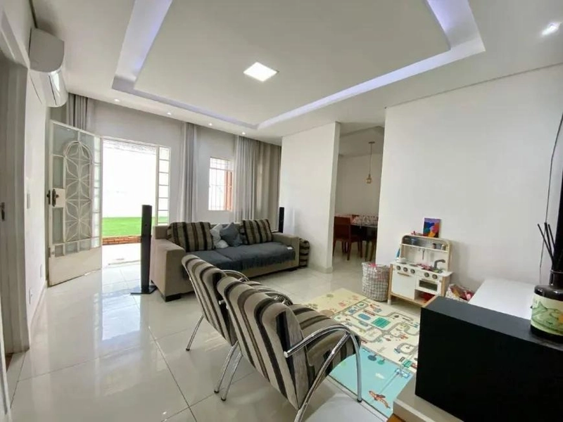 CASA LINEAR | 4 QUARTOS | 5 VAGAS – SANTA TEREZINHA - R$ 1.200.000,00: 5ª foto da galeria de imagens do imóvel