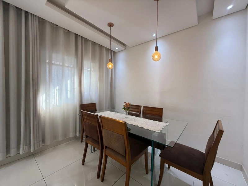 CASA LINEAR À VENDA | 4 QUARTOS | ESPAÇO GOURMET | 3 VAGAS: 8ª foto da galeria de imagens do imóvel