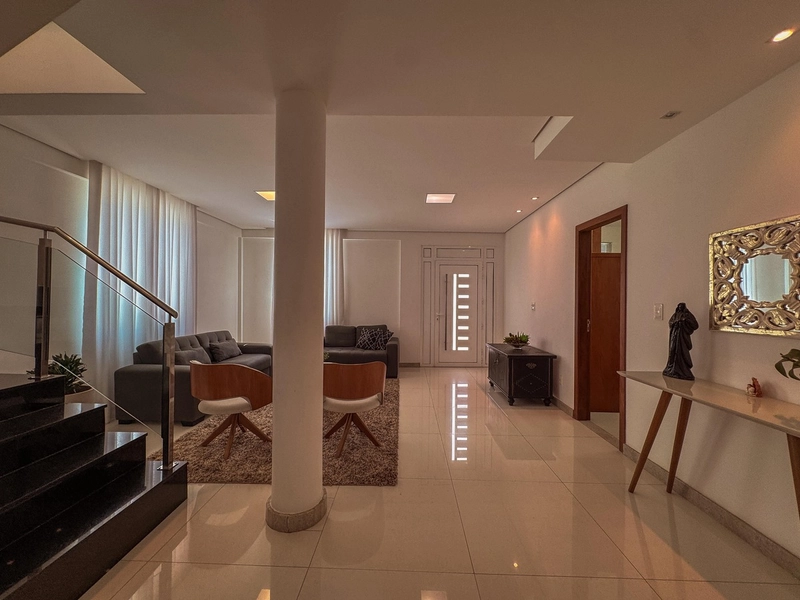 CASA l 6 QUARTOS l 03 BANHEIROS | SUITE| 05 VAGAS: 33ª foto da galeria de imagens do imóvel