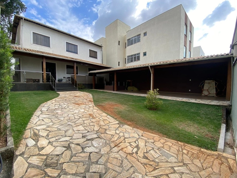 CASA l 04 QUARTOS l 01 SUITE | 04 BANHEIROS | 08 VAGAS: 4ª foto da galeria de imagens do imóvel