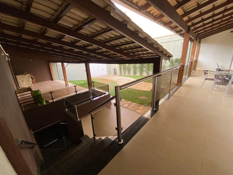 CASA l 04 QUARTOS l 01 SUITE | 04 BANHEIROS | 08 VAGAS: 11ª foto da galeria de imagens do imóvel