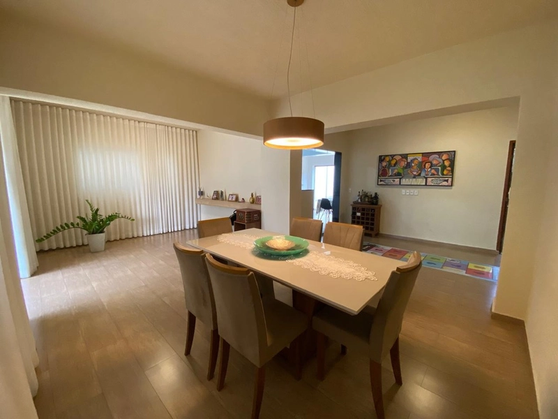 CASA l 04 QUARTOS l 01 SUITE | 04 BANHEIROS | 08 VAGAS: 19ª foto da galeria de imagens do imóvel