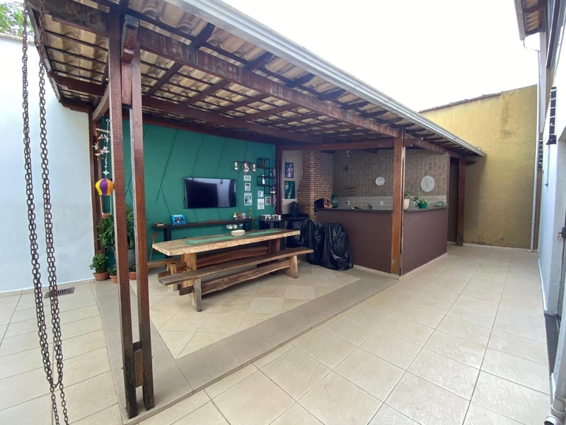 CASA l 04 QUARTOS l 01 SUITE | 04 BANHEIROS | 08 VAGAS: 16ª foto da galeria de imagens do imóvel