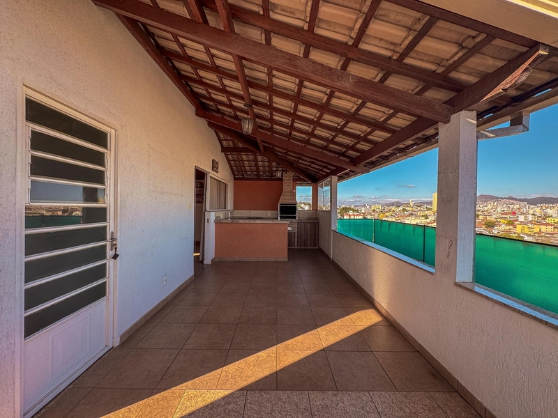 Casa triplex | 5 Quartos | 4 banheiros | Suíte |04 Vagas: 47ª foto da galeria de imagens do imóvel