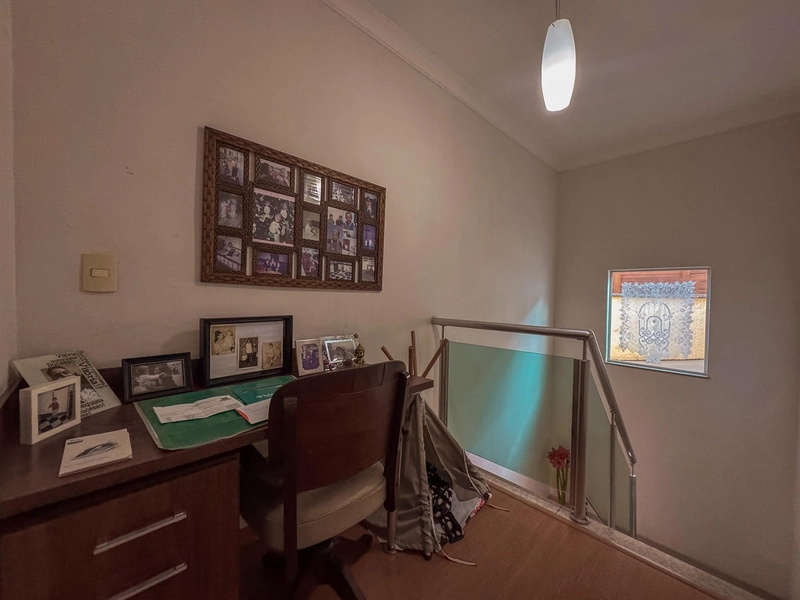 Belíssima Casa Geminada no Bairro Cabral | 170m² | 03 Quartos |: 12ª foto da galeria de imagens do imóvel