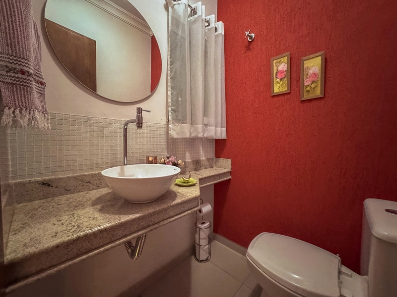 Belíssima Casa Geminada no Bairro Cabral | 170m² | 03 Quartos |: 25ª foto da galeria de imagens do imóvel