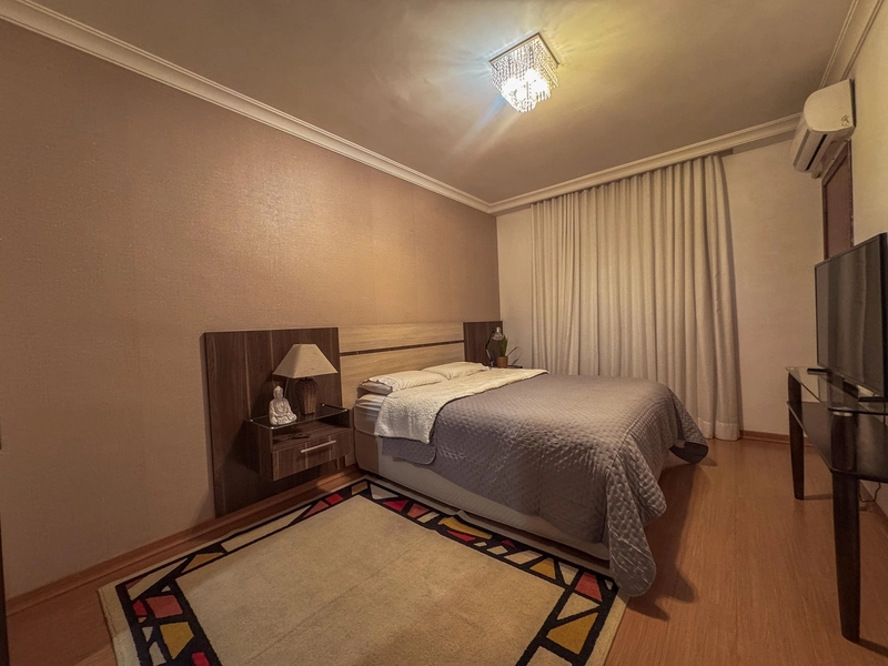 Belíssima Casa Geminada no Bairro Cabral | 170m² | 03 Quartos |: 13ª foto da galeria de imagens do imóvel