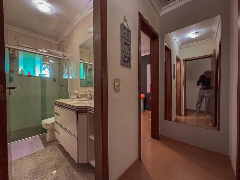 Belíssima Casa Geminada no Bairro Cabral | 170m² | 03 Quartos |: 18ª foto da galeria de imagens do imóvel